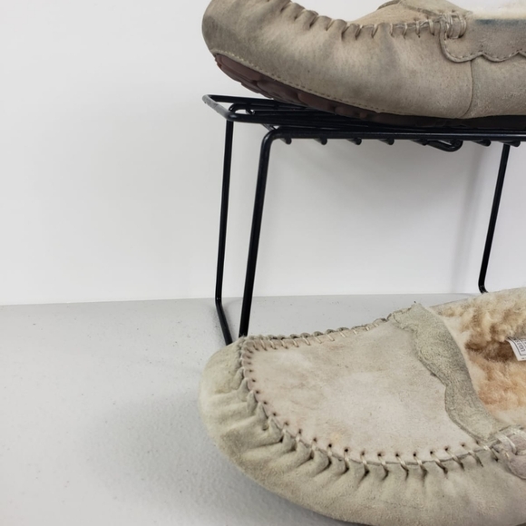 UGG Australia Woman's slippers
beige
Size 6 - Picture 7 of 12